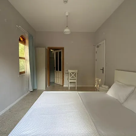 Sea Salt , Kitchene Проживание в семье